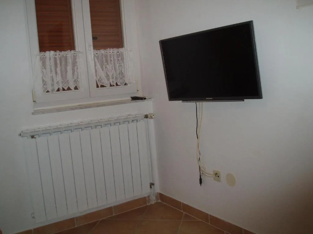 Apartman s balkonom - fotografija 7