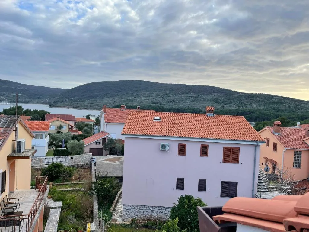 Apartman s pogledom na more - fotografija 3